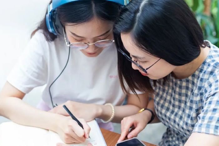Tài liệu luyện nghe Listening IELTS