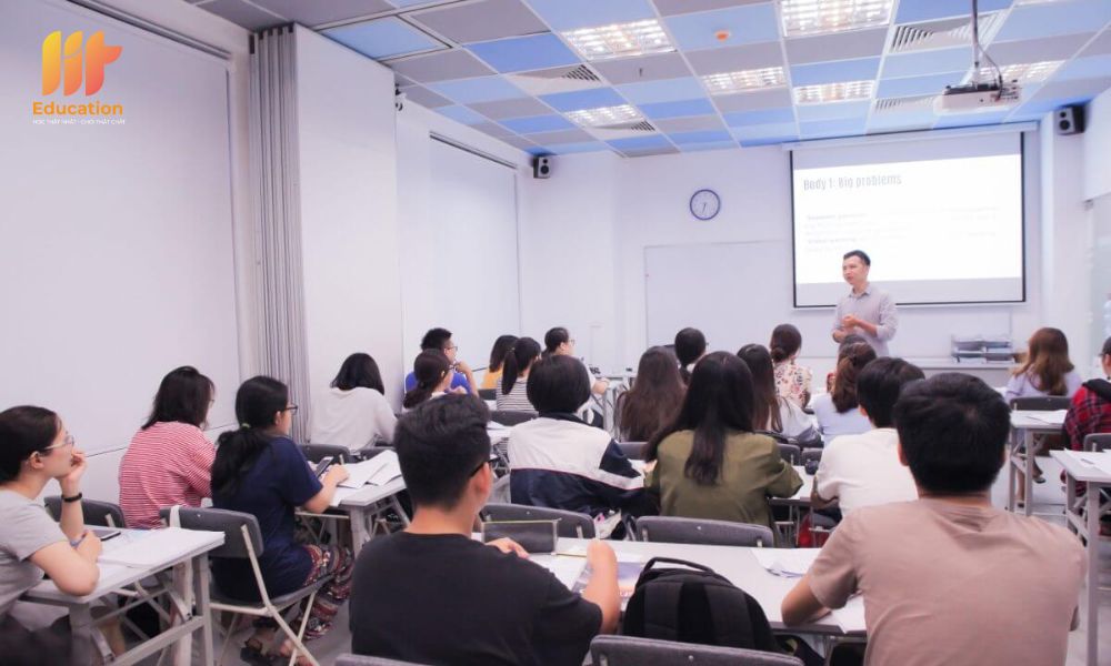Khóa học IELTS tại Việt Hưng