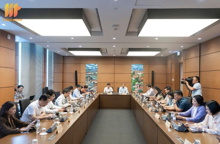 Khi học người học dễ bị nhầm chức danh